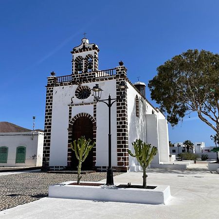 Casa Ines Hotel Guatiza Exterior photo